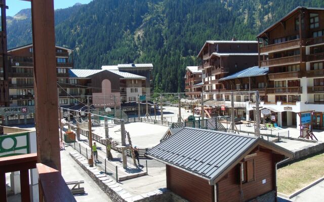 Lou Services Apartment M3-218 LSI 001