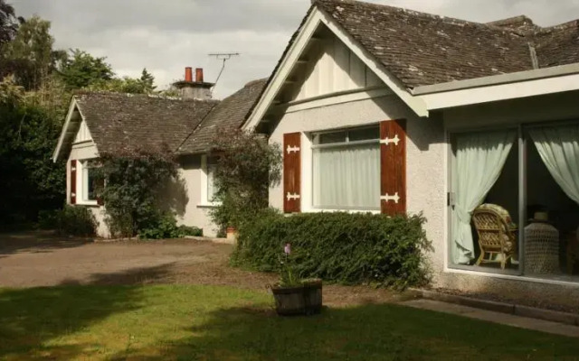 Twenty Five Guest House