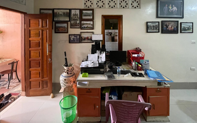 Valencia Homestay RedPartner