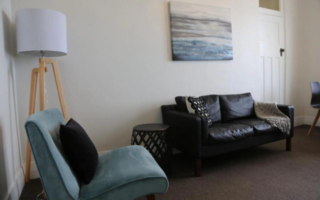 Majestic Mansions - Apartments at St Clair