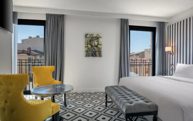 SOWELL COLLECTION Hôtel du Roi & SPA