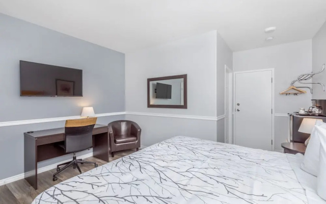 Westridge Motor Inn