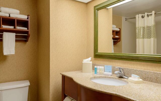 Hampton Inn Marion
