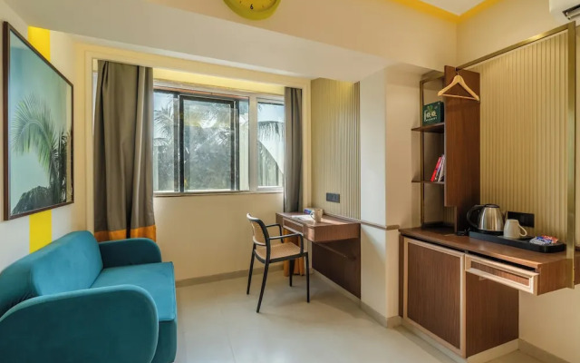The Hosteller Mumbai, International Airport