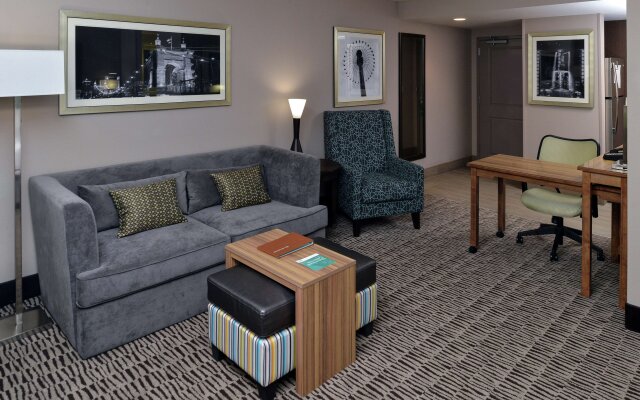 Homewood Suites By Hilton Cincinnati Mason