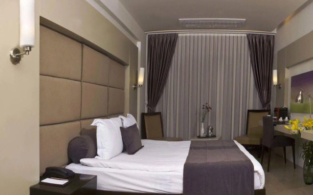 MY Hotel