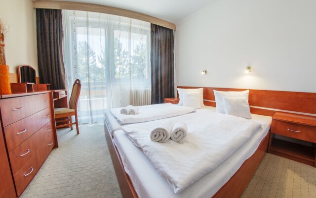 Relax Hotel*** Avena