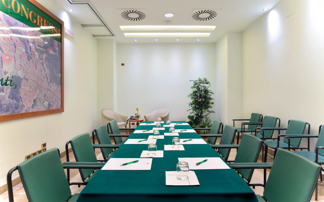 Hotel Sangallo Palace