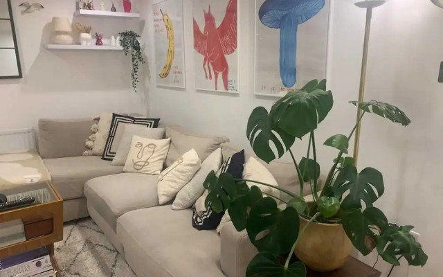 Stylish and Modern 1 Bedroom Flat Near East Dulwich