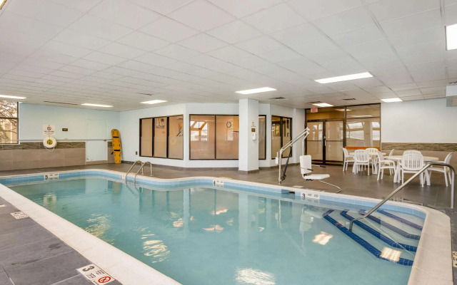 Comfort Inn & Suites Watertown - 1000 Islands