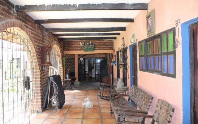 Hostal Villa El Campanario