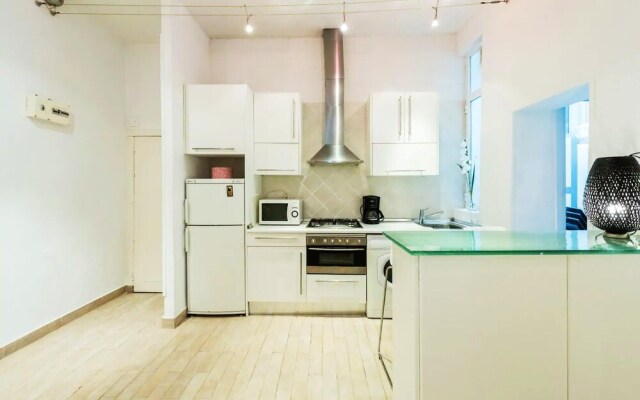 Apartment with One Bedroom in Madrid