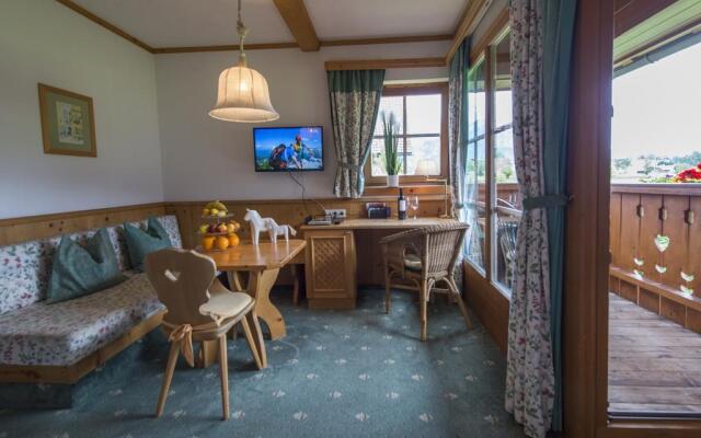 Gutshof Wolfgangsee Resort & Event Hotel