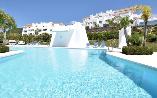 Beautiful Apartment in Estepona With Sauna