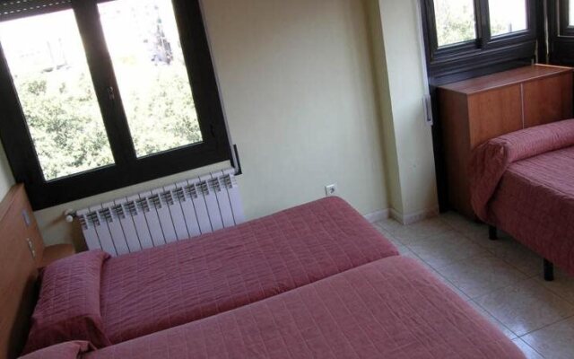 Hostal Bartis