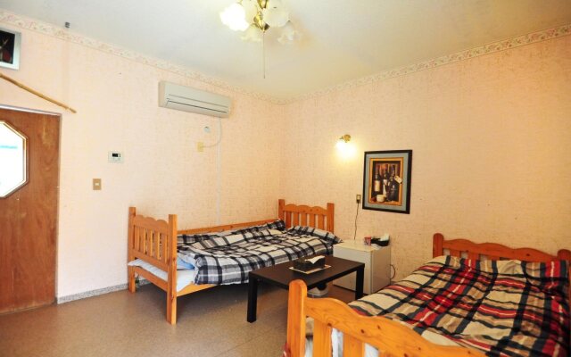 Next Tainment - Hostel