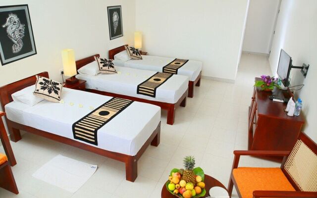 Sea Rock Villa
