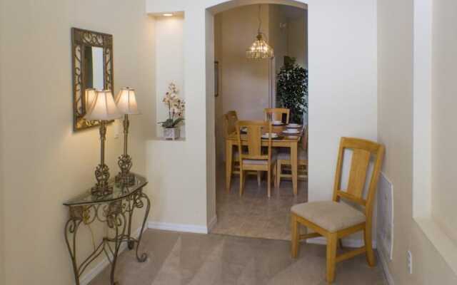 Mark's Sunrise Lakes Villa 4 Bedroom Home by Redawning