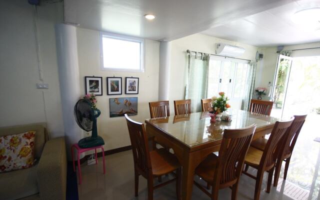 Suanrimnam Bangpakong Resort