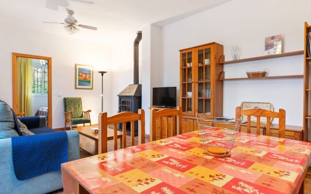 Peaceful Apartment in Alcaucín With Garden