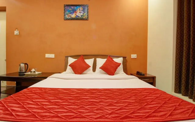 OYO 11727 Sivaraja Residency