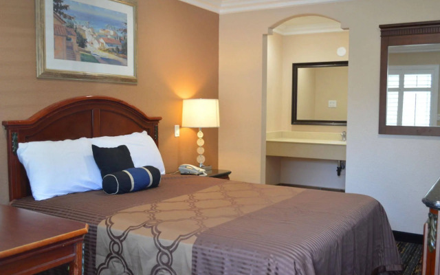 Motel 6 Tustin, CA – Orange County