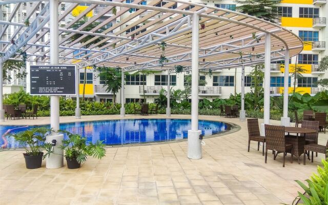 Elegant Studio Room The Springlake Summarecon Apartment