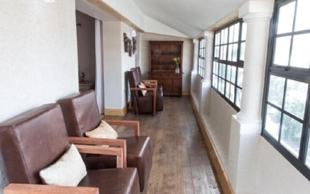 Muizenberg Guestique