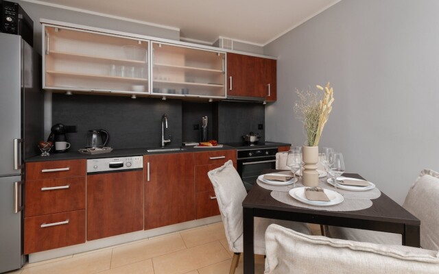Długie Ogrody Apartment by Renters