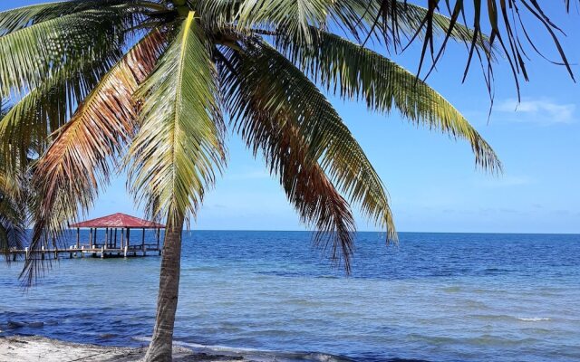 Coco's Beachfront Cabanas