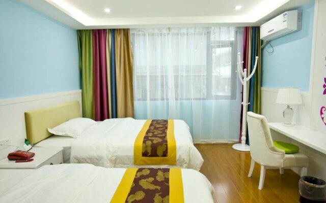 Wei Yi Theme Hotel