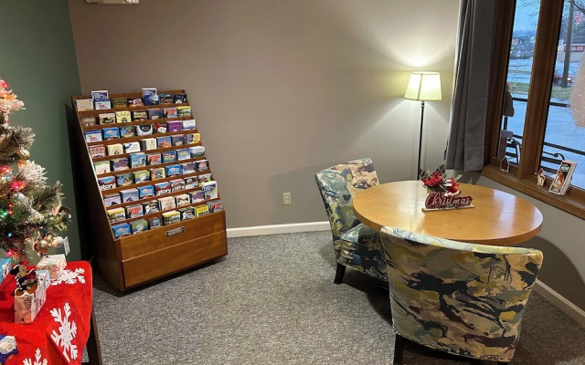 Valley Inn and Suites