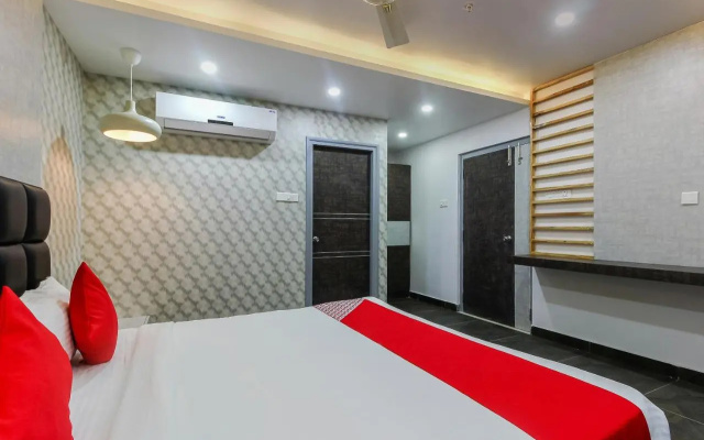 OYO 23322 Hoysala Inn