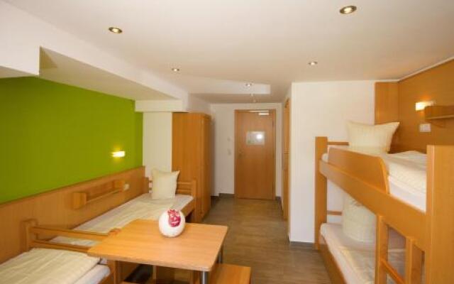 Jugendhotel Wurzenrainer GmbH