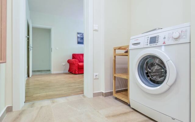 Fm Premium 2 Bdr Apartment Gora