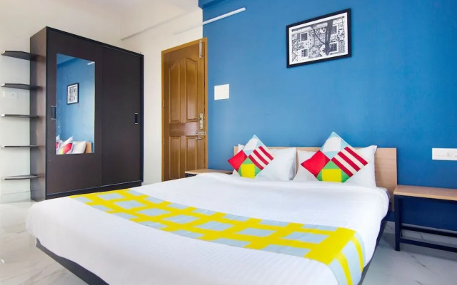 Rajamandiram by OYO Rooms