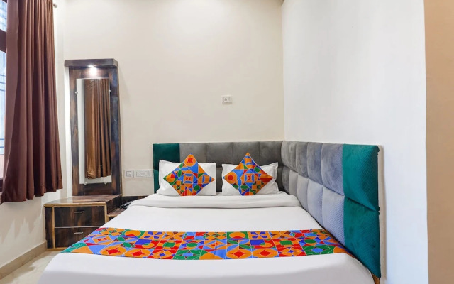 Fabexpress Royal Villas