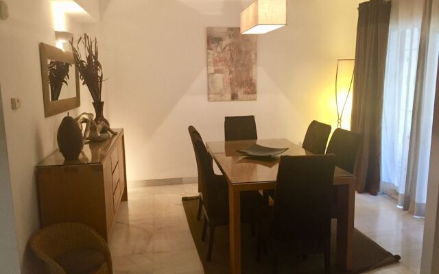 Lovely Spanish Townhouse