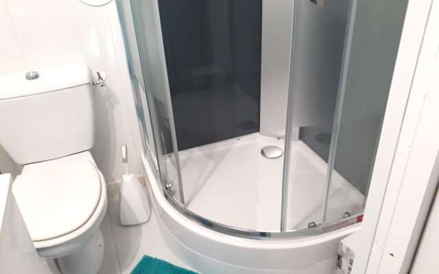 Studio in Saint-apollinaire, With Shared Pool, Enclosed Garden and Wifi