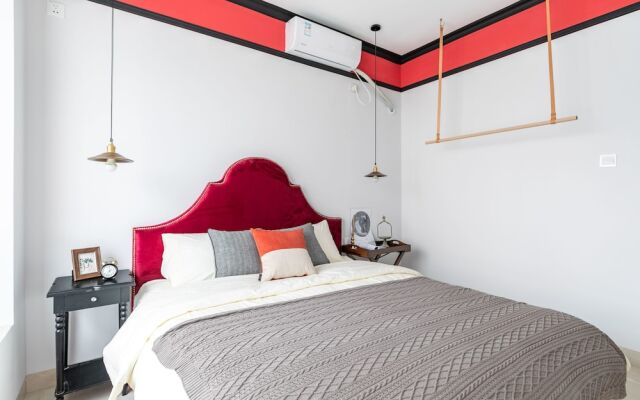 Locals Boutique Apartment Huafa Plaza 25