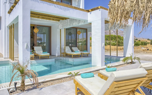 Alia Luxury Suites and Spa