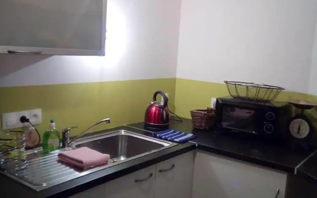 Studio in Valff, With Enclosed Garden and Wifi