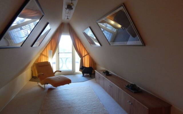 15 Bohler Brise Modern Retreat