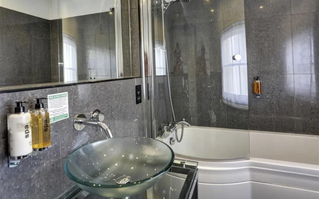 Best Western Henbury Lodge Hotel