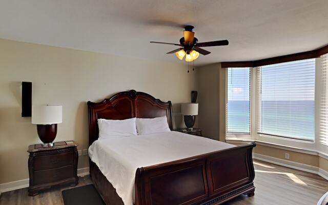 Emerald Beach by Southern Vacation Rentals