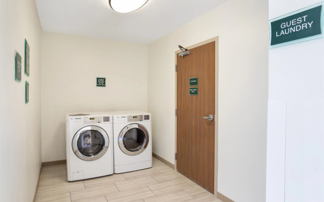 Best Western Plus Executive Hotel & Suites