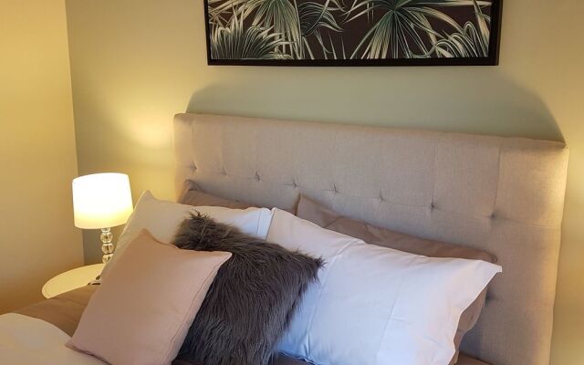 Healesville House - Fig Tree House