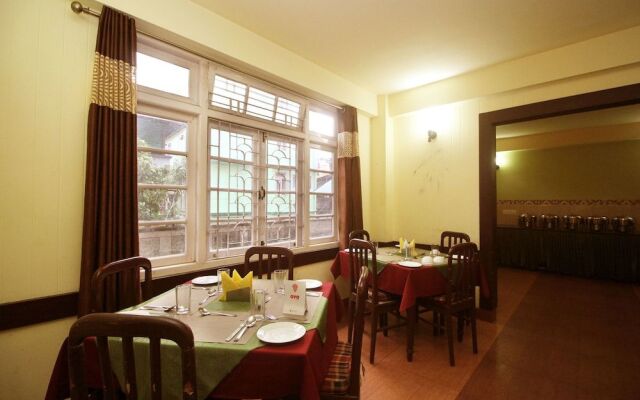 OYO 8701 Hotel Silk Route Residency