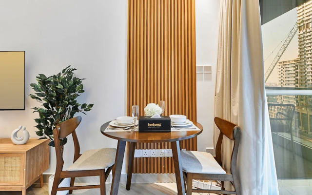 bnbme - Gold Crest Views 2 - STUDIO