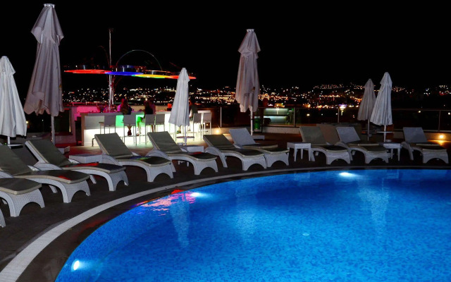 Royal Palm Residence
